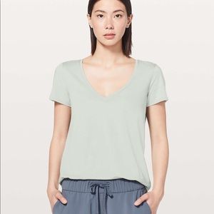 Lululemon Love Tee V